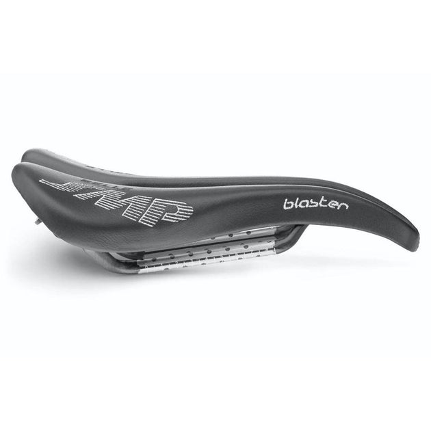 Selle SMP Blaster Saddle - Carbon Rails - Black – GEAR Shop Brisbane