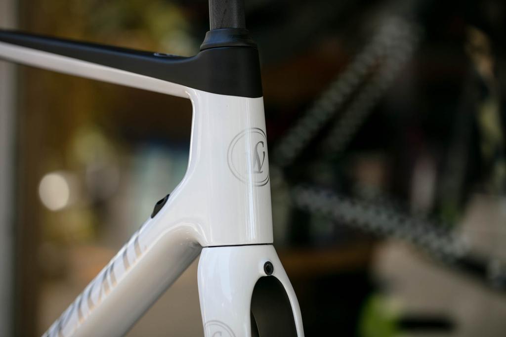 Lightweight Urgestalt Rim Brake Frameset - White