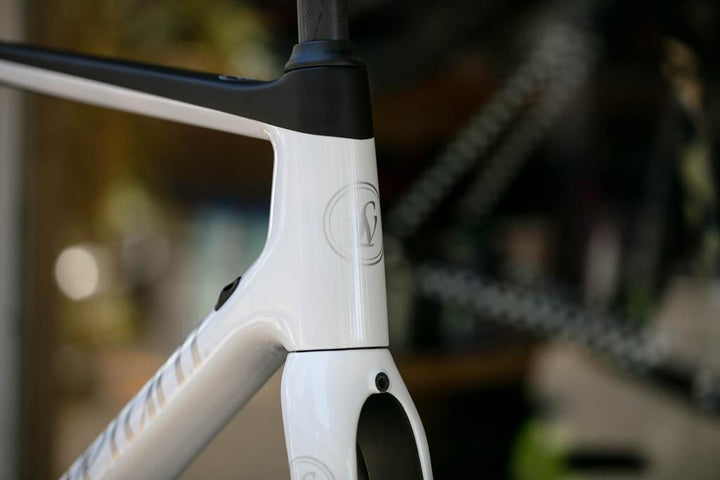 Lightweight Urgestalt Rim Brake Frameset - White