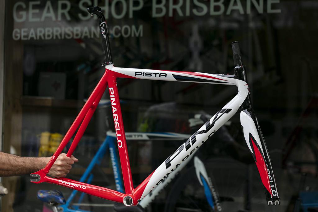 Pinarello pista store