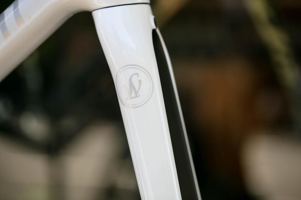 Lightweight Urgestalt Rim Brake Frameset - White