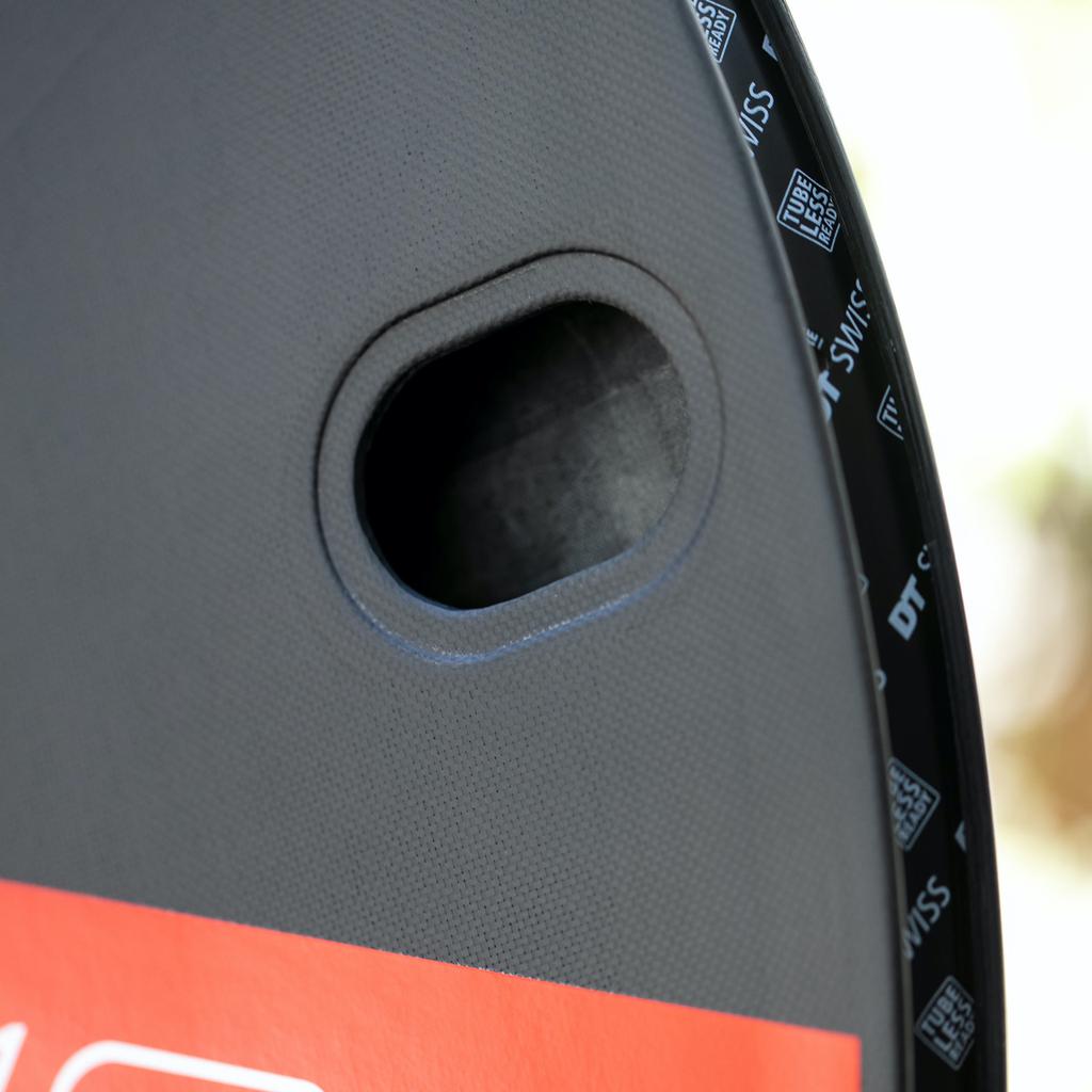 DT Swiss ARC 1100 DiCut Clincher Disc Wheel - Disc Brake - Rear